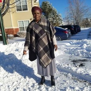 Meet your Posher, Gladys